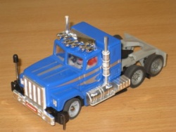 Kenworth-Truck-Blau.jpg